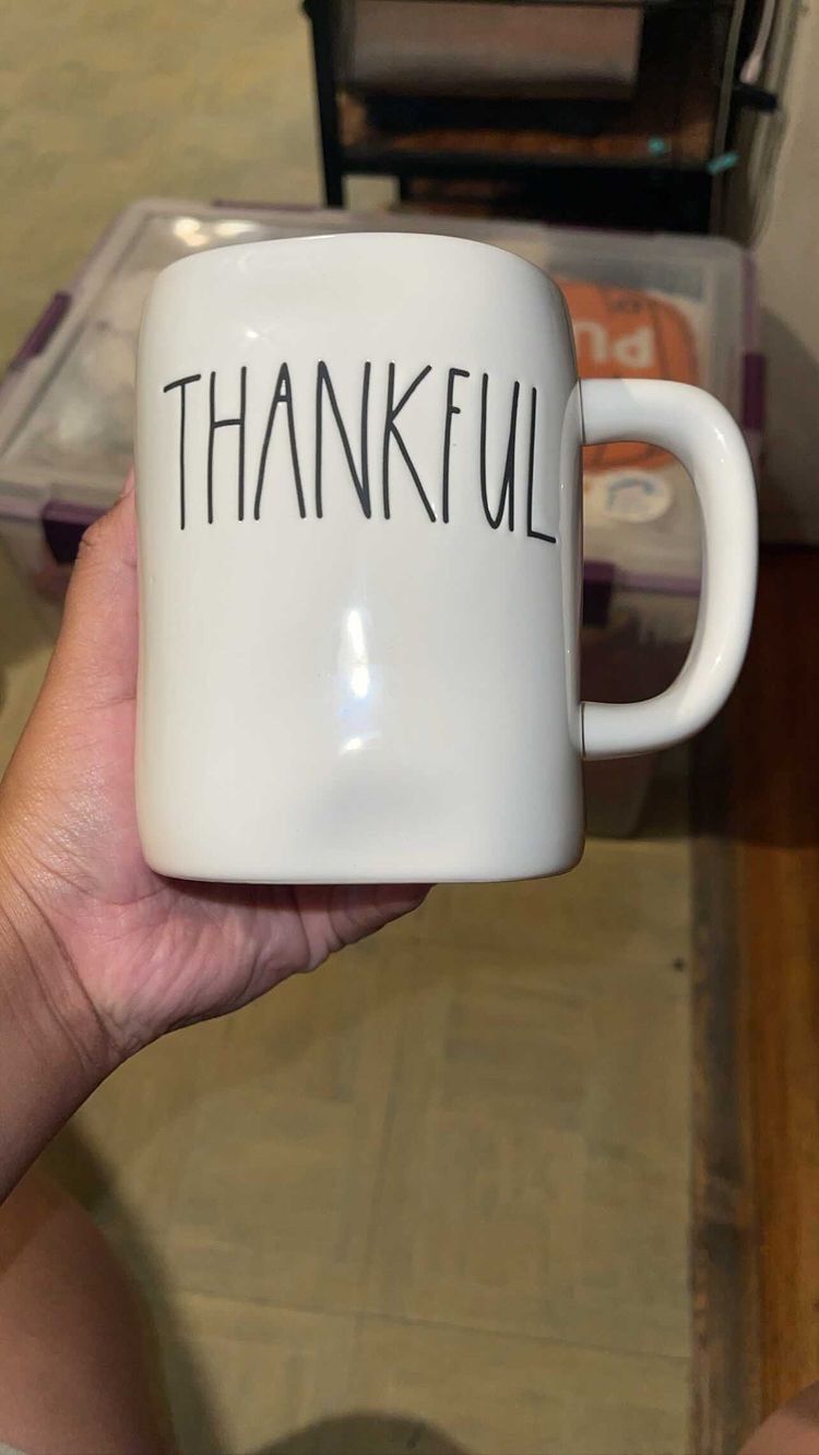RAE DUNN Limited Edition “thankful” Mug 