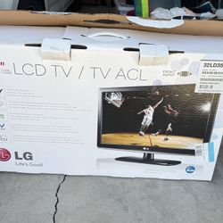 32 Inch LG TV