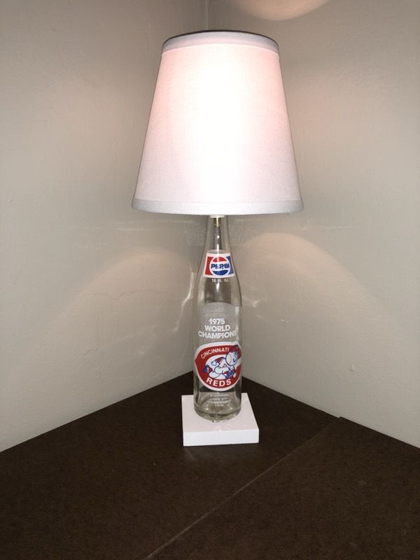 Vintage Cincinnati Reds Pepsi Bottle Lamp