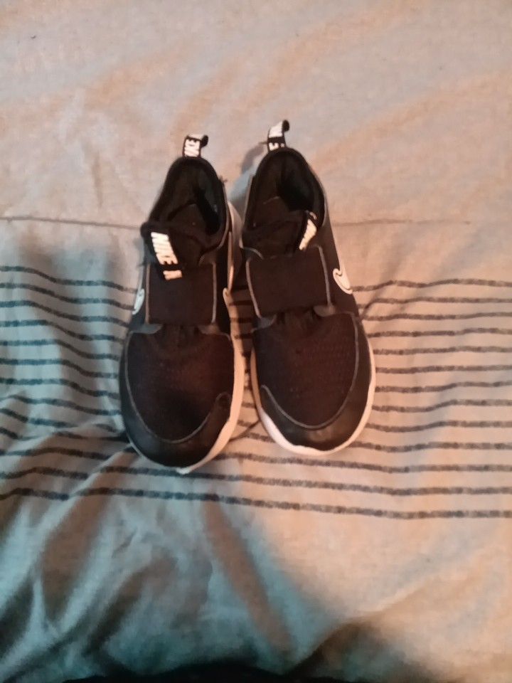 Nike Shoes For Sale