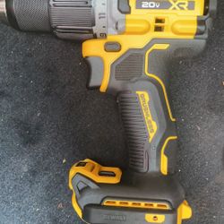 Dewalt Hammer Drill V20 XR