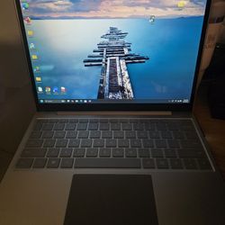 Surface Laptop Go 2