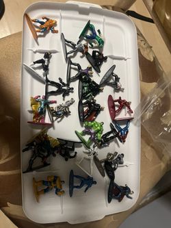 Marvel Metal Figs 20ct