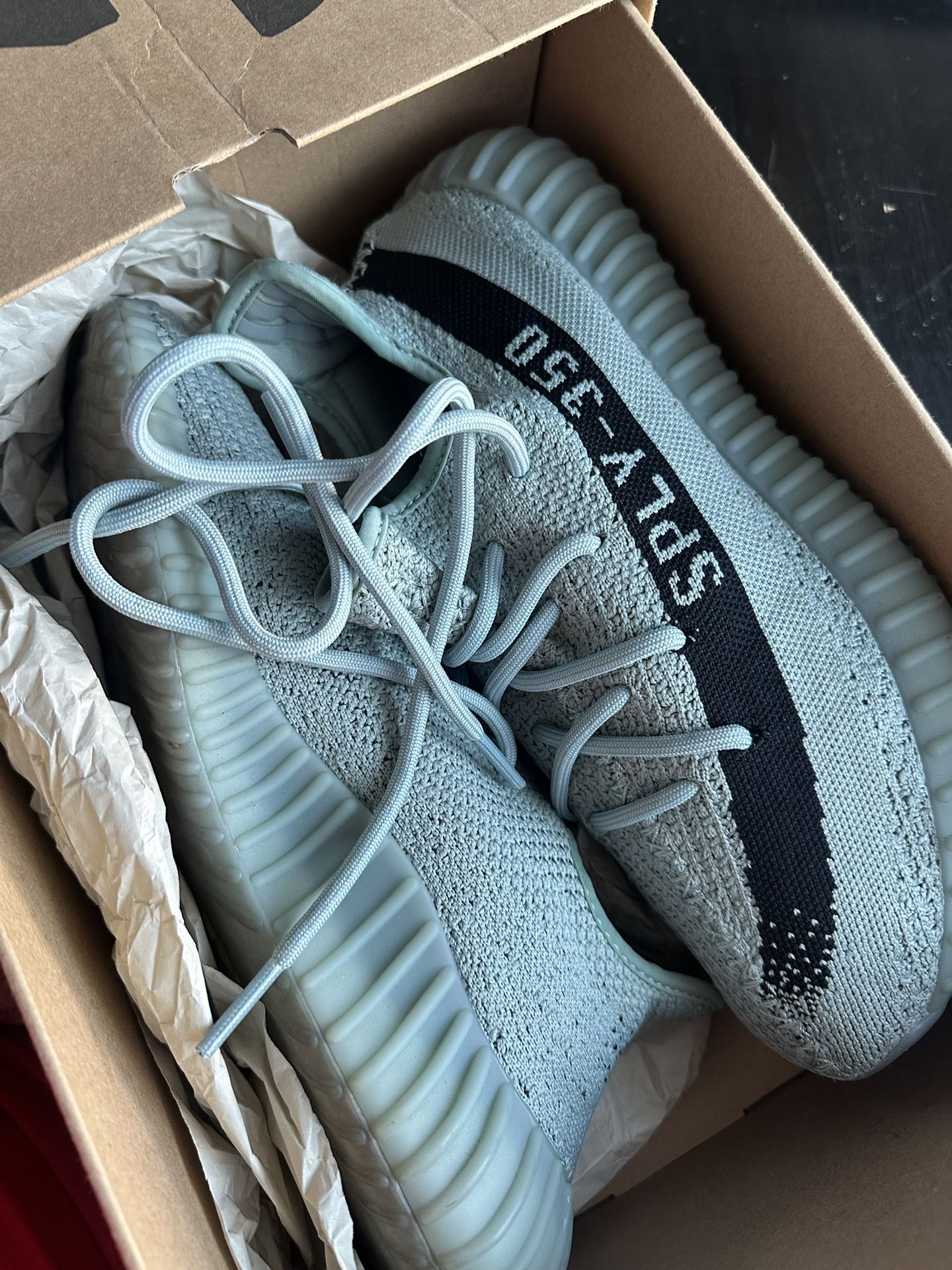YEEZY BOOST 350