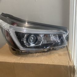 2019-2021 Subaru Forester Right Headlight 