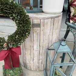 Balkene Home Elyse Round Rustic Harden Stool  H19x15