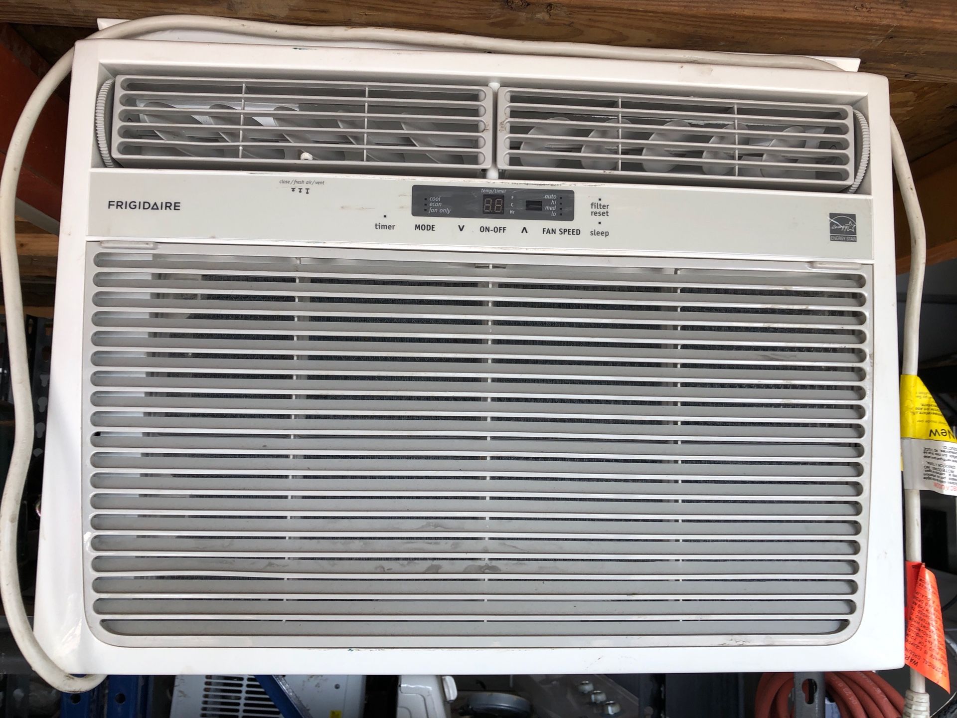 Frigidaire 18000 btu window ac