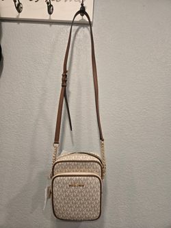 Michael Kors Crossbody Bag