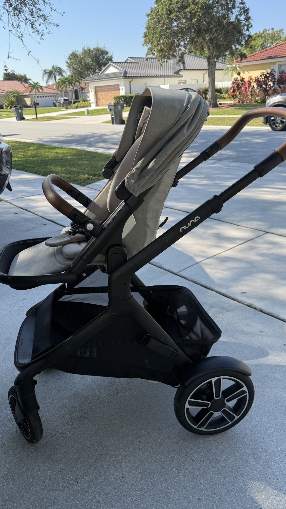 Nuna Demi Next Stoller And Pipa Carseat