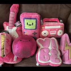 New set of 7 FAO Schwarz plush