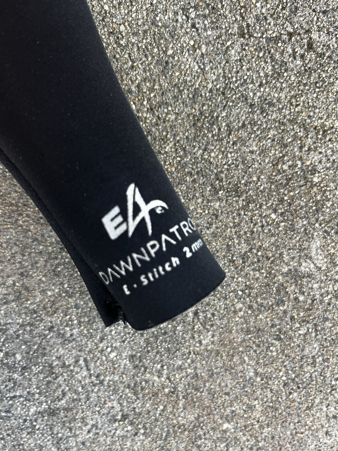 Rip Curl E4 Dawn Patrol 2mm Women’s Girls Spring Wetsuit Size 4W for Sale in Encinitas, CA OfferUp