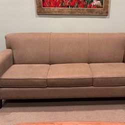 Sofa, 82”w. Excellent Condition!