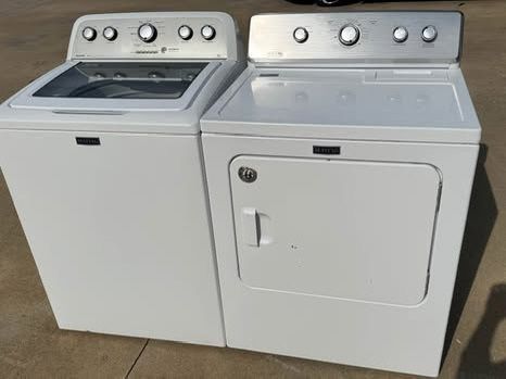 Maytag Washer And Maytag Dryer Large Load Capacity