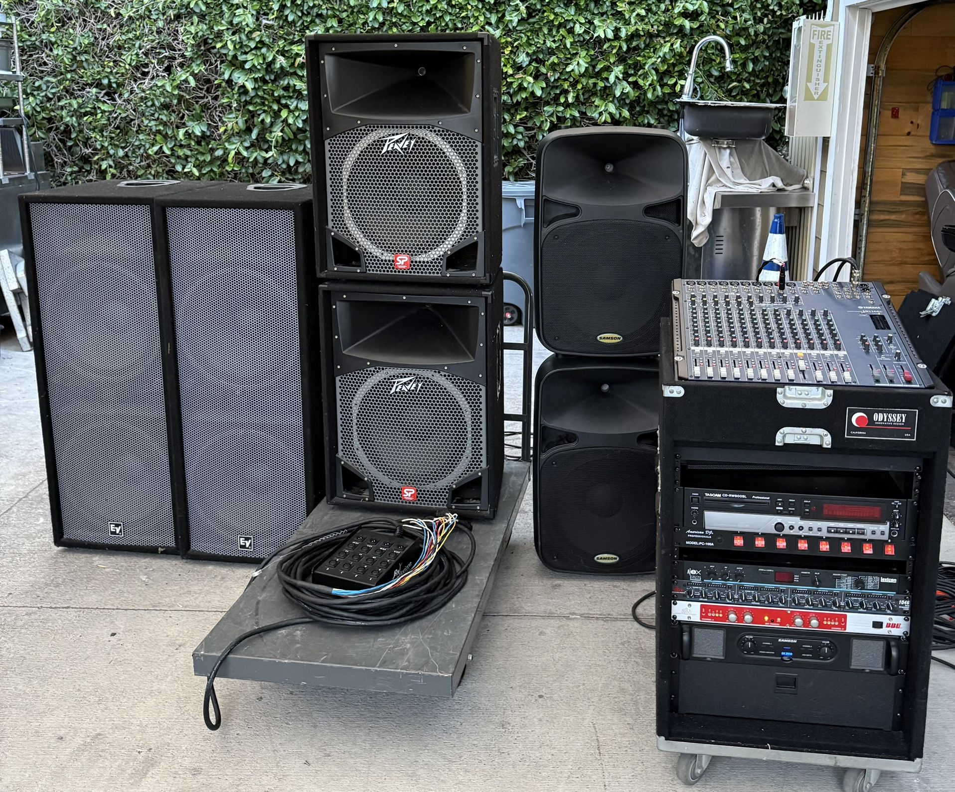 DJ / Sound Equipment