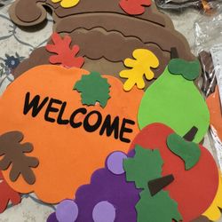 6 Cornucopia Foam Craft Kits. 