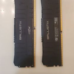 Crucial Ballistix 32GB DDR4-3000