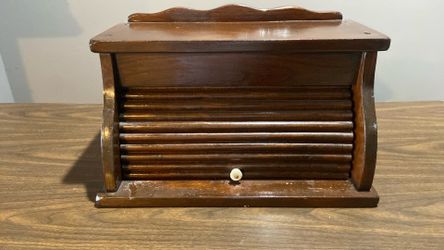 Vintage Breadbox