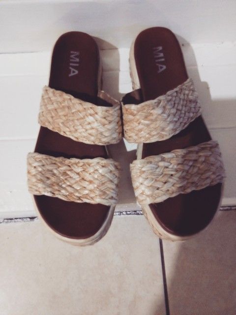 Women Size 8 Sandals