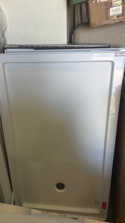 60x36 left drain shower base fiber glass $99
