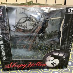 McFarlane Toys Sleepy Hallow Headless Horseman 3 Pc. Deluxe Box Set