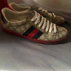 Gucci Sneakers 