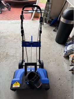 Electric snowblower