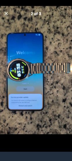 Unlocked Samsung Galaxy Smartwatch with Metal Band