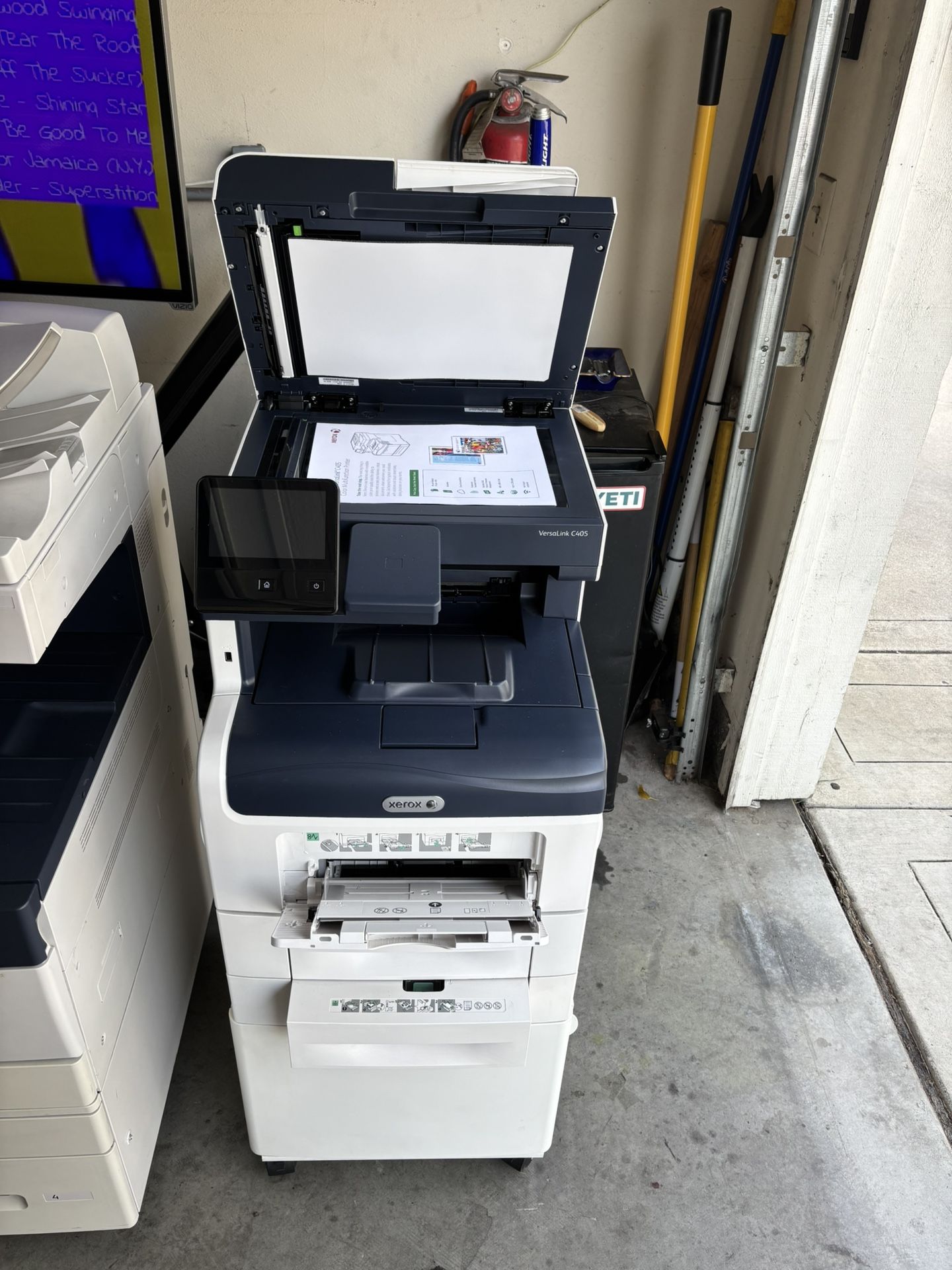 Xerox Versalink C405 Color Copier/printer/scan/fax Only 1848 Copies On It!!!