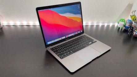 MacBook Air 2021