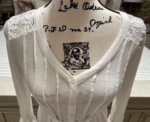 Motherhood Maternity Top White Size Small