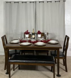 Dining Table With Chairs & Bench GATHER YOUR FAMILY! / Comedor Para 6 Personas REUNA A SU FAMILIA!