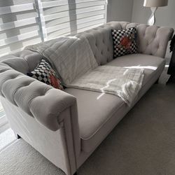 Sofa 