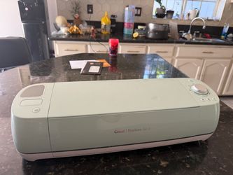 Cricut Explore Air 2 – $90 OBO