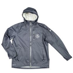 Nike and tournament roses parade Collab store fit rain, jacket men’s size large