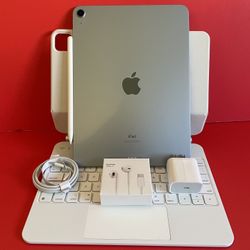 Apple IPad Air 4th Generation (10.9” Liquid Retina/ 2020 Model) 64GB with keyboard case, stylus pen & Accessories (256gb $479) 