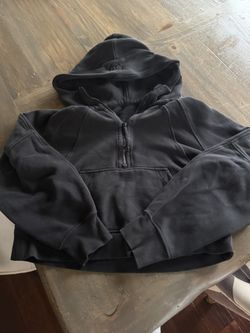 Lululemon Scuba