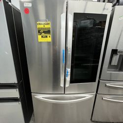 New LG French Door Instaview Refrigerator With Ice Maker
