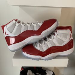 Jordan Retro 11 Cherry