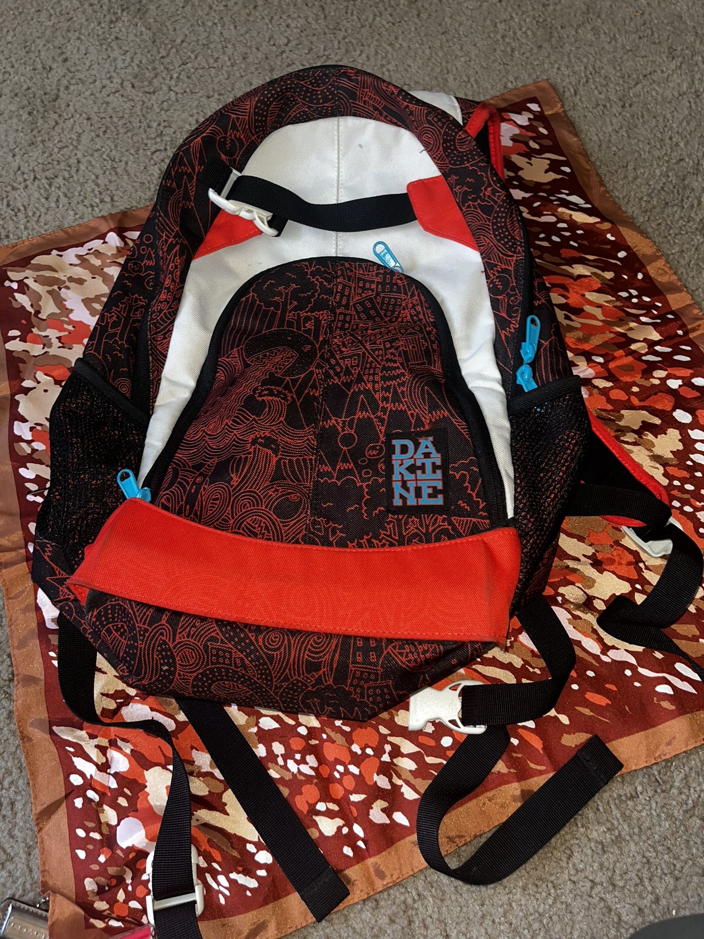 Dakine Backpack $15 Cash Only (Like New)