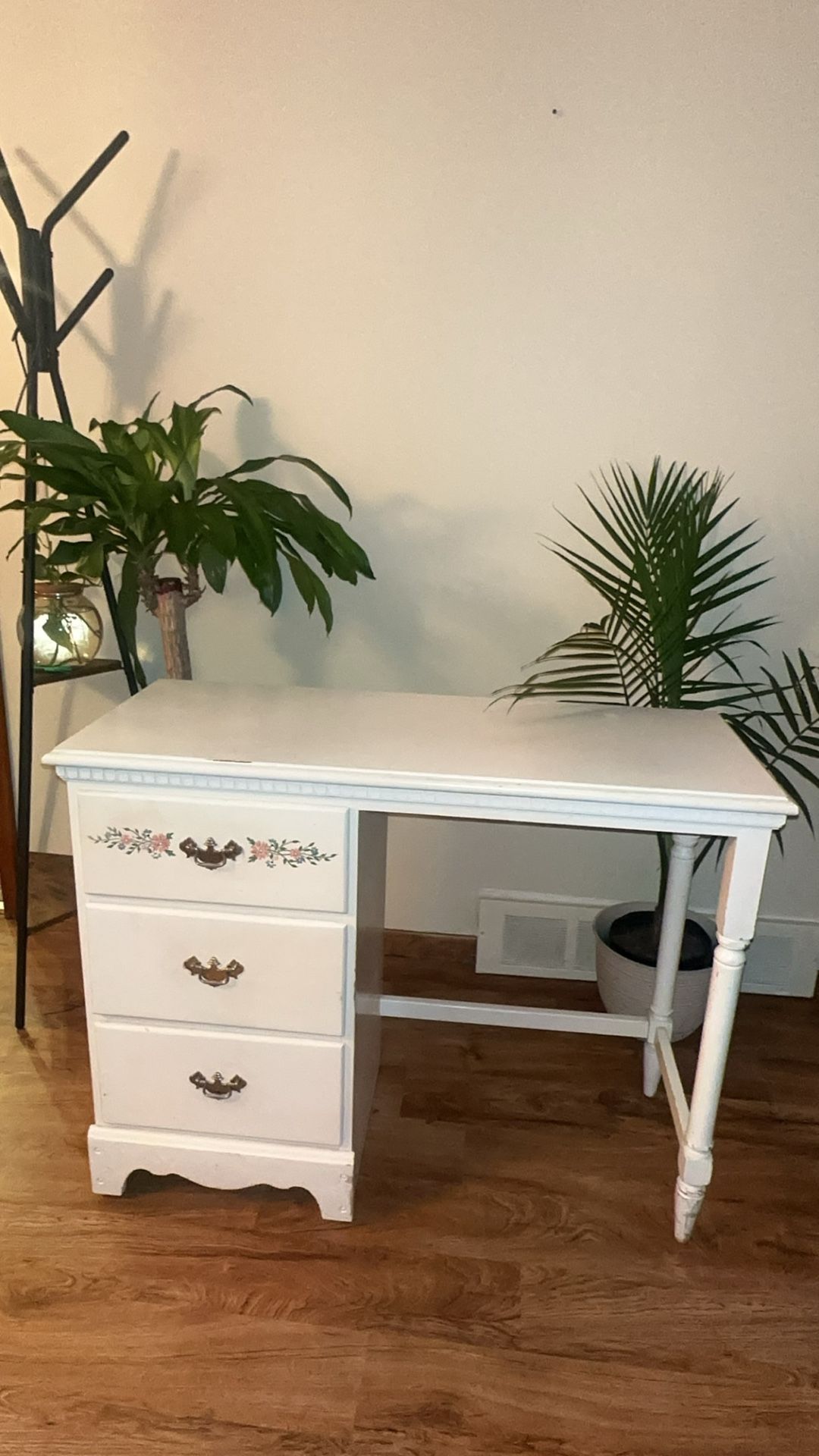 Beautiful Antique 50Yrs+ Original Design Vintage Desk