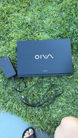 Sony VAIO PCG-71211L (an older VAIO from around 2010–2011)