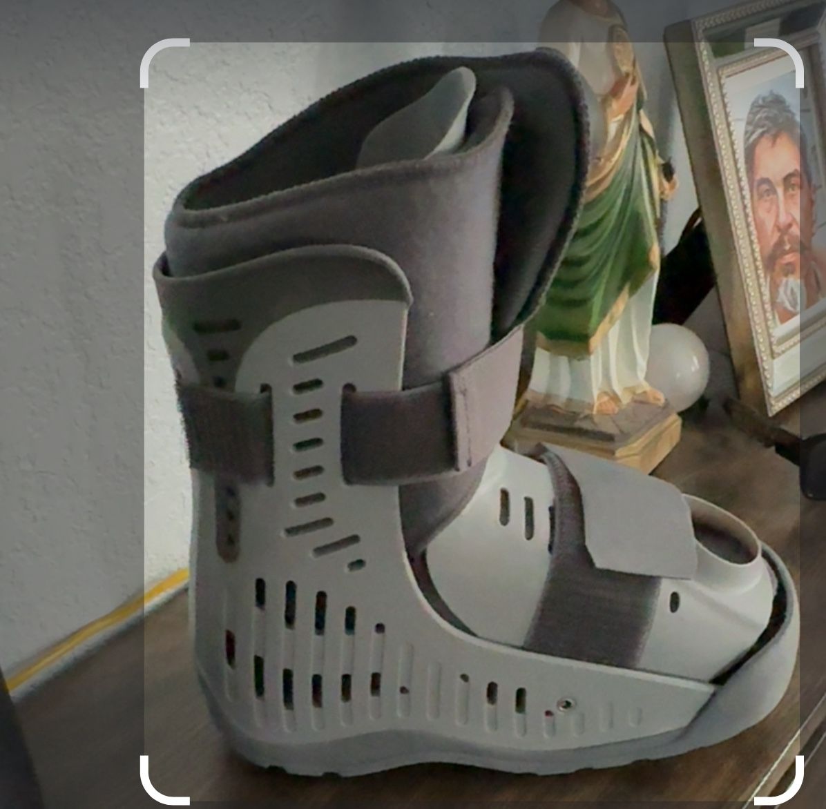 Air Walker Boot
