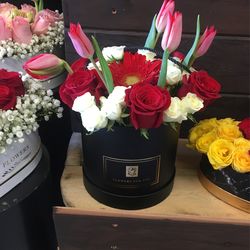 Tulips And Roses Arrangements 