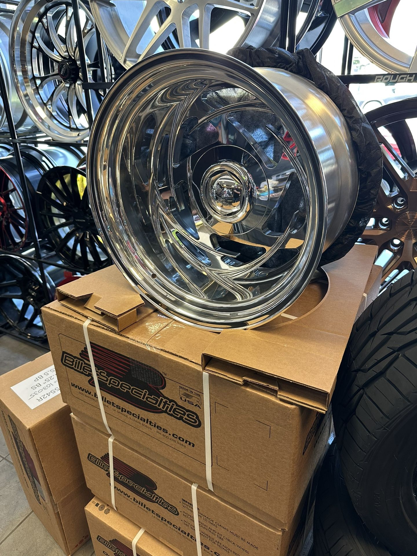 17x11 Gtp53 5x127 And 5x139.7 Chevy Or Ford