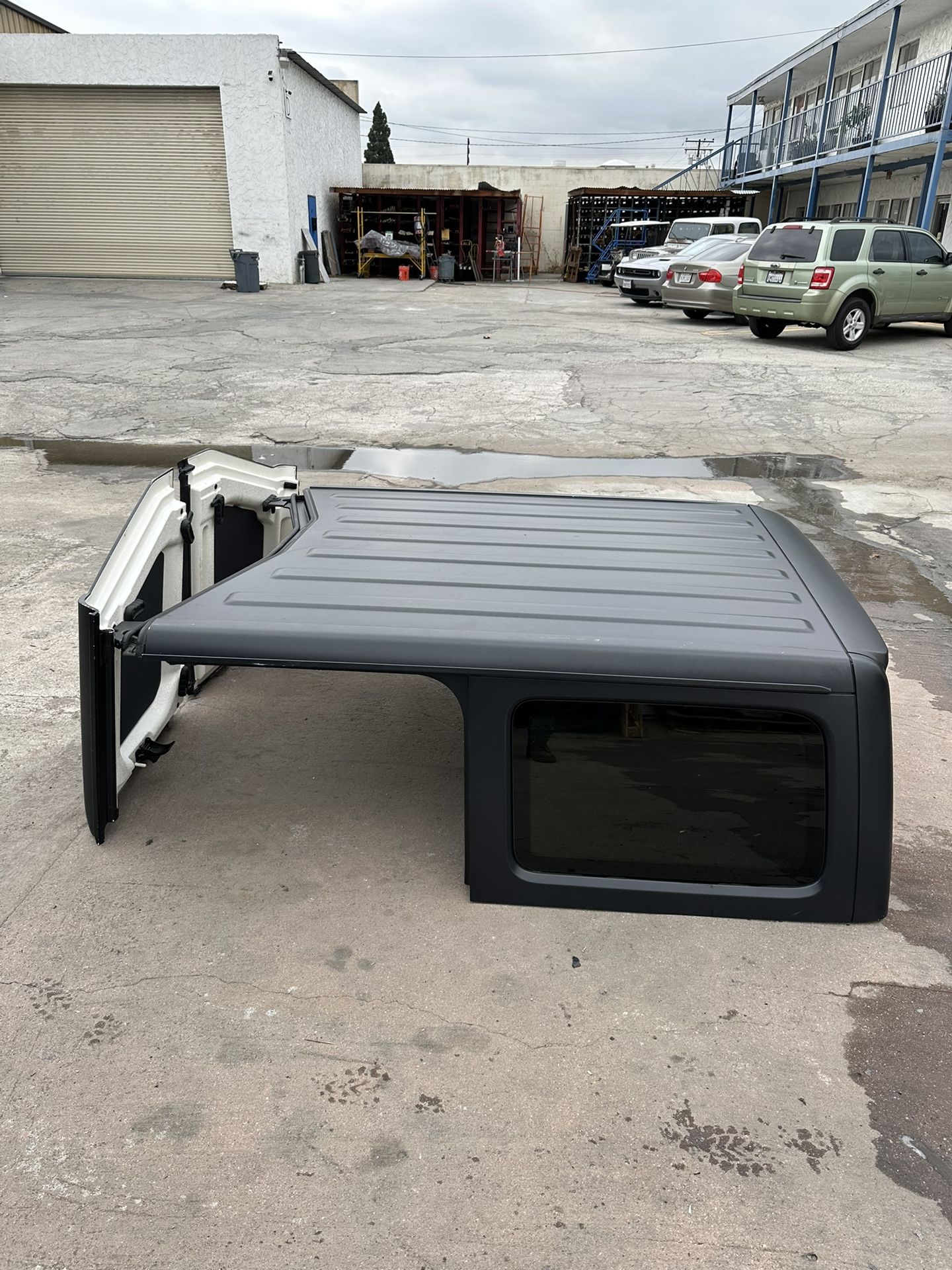 Jeep Wrangler JLU 4 Door Oem Black Hardtop 2018-2025