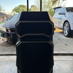 Monster Rockin Roller Bluetooth Speaker