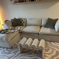 Cozey Ciello Couch In Snow Drift