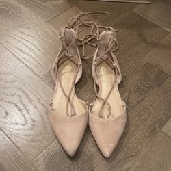 Vince Camuto Women Size 8 - Beige Suede Ballet Flats With Lace Up 