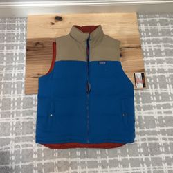 Patagonia reversible down vest Size L