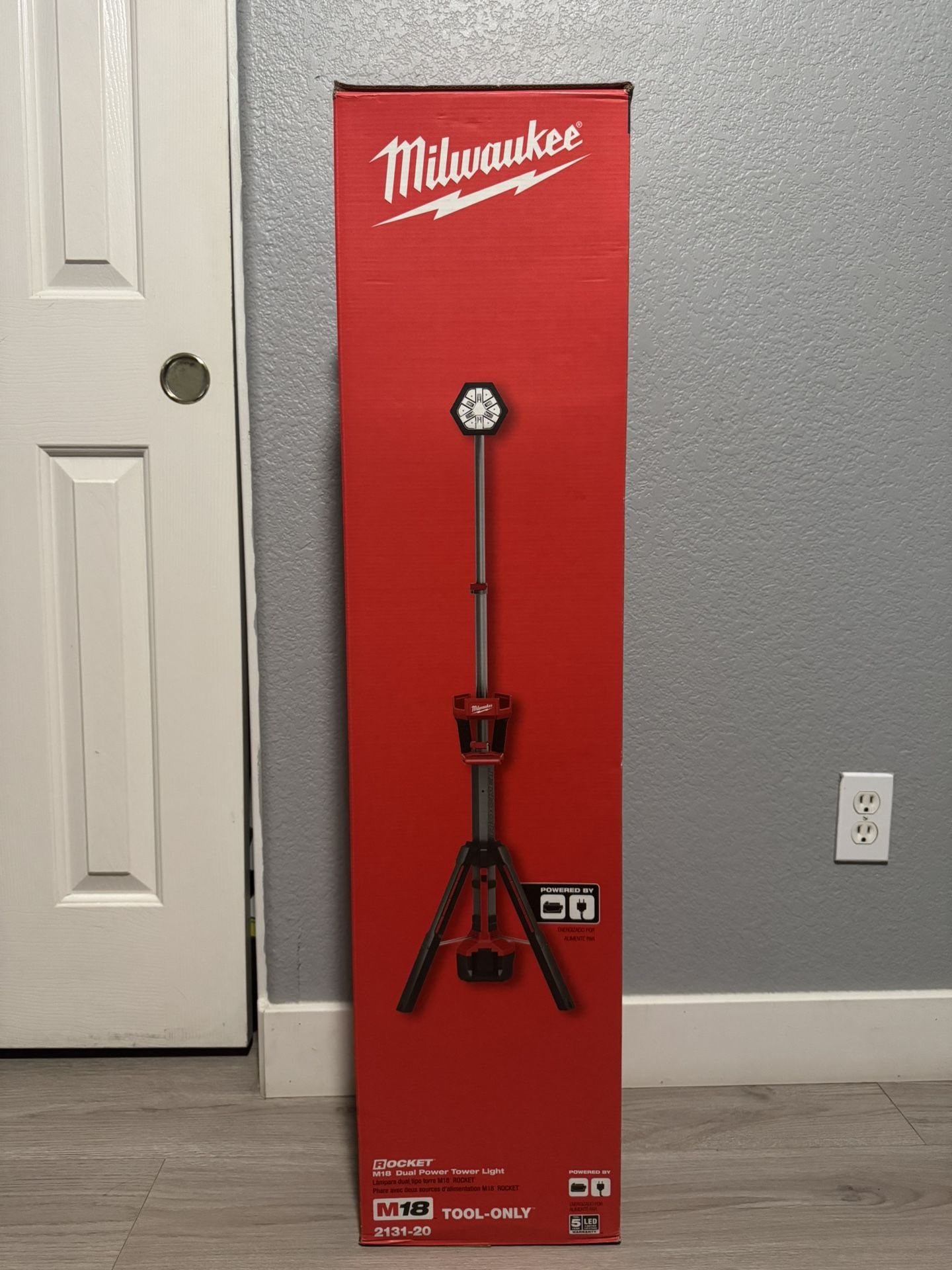 M18 Cordless Rocket Dual Power Tower Light (Tool-Only)